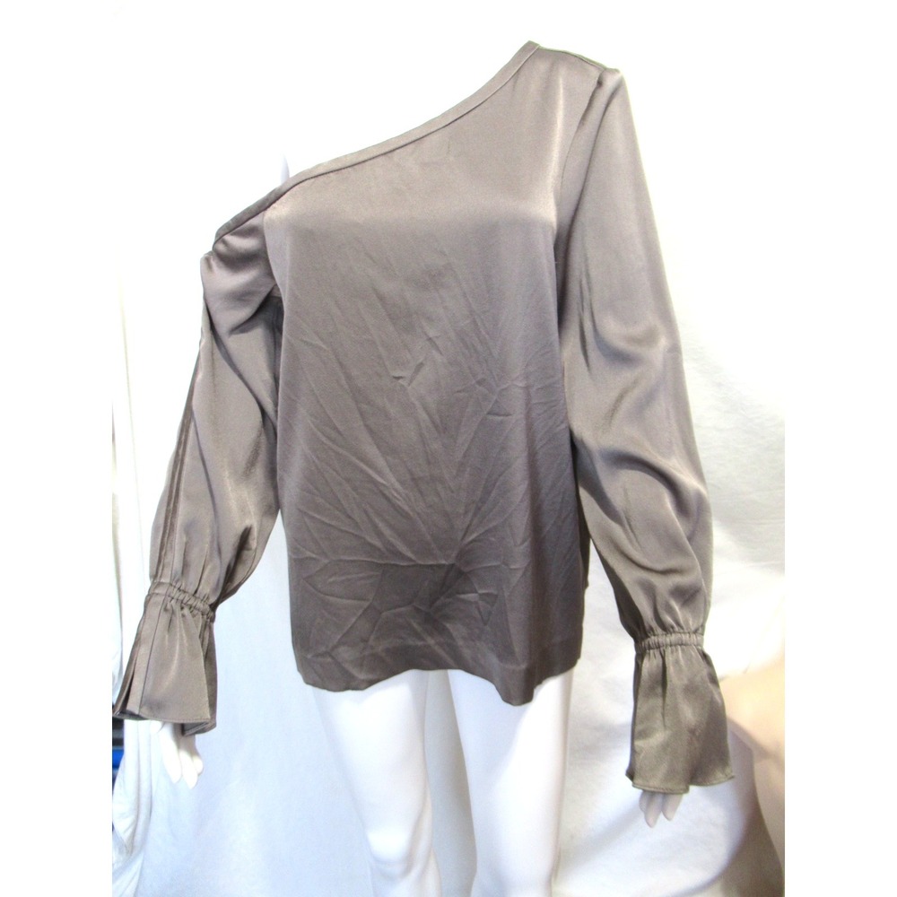 Ramy Brook Size Medium Women's Gray Slanted Cold Shoulder Blouse Long Sleeve